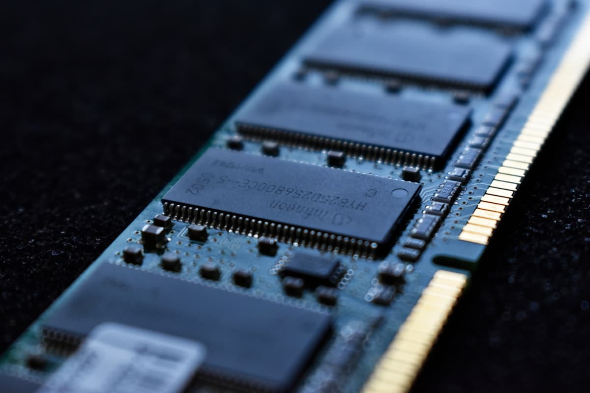 Firmware failure u SSD: Proč disk náhle zmizí a jak ho zachránit